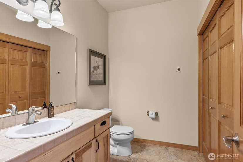 Property photo for 150 Tiger Lily Lane, Ronald photo 17