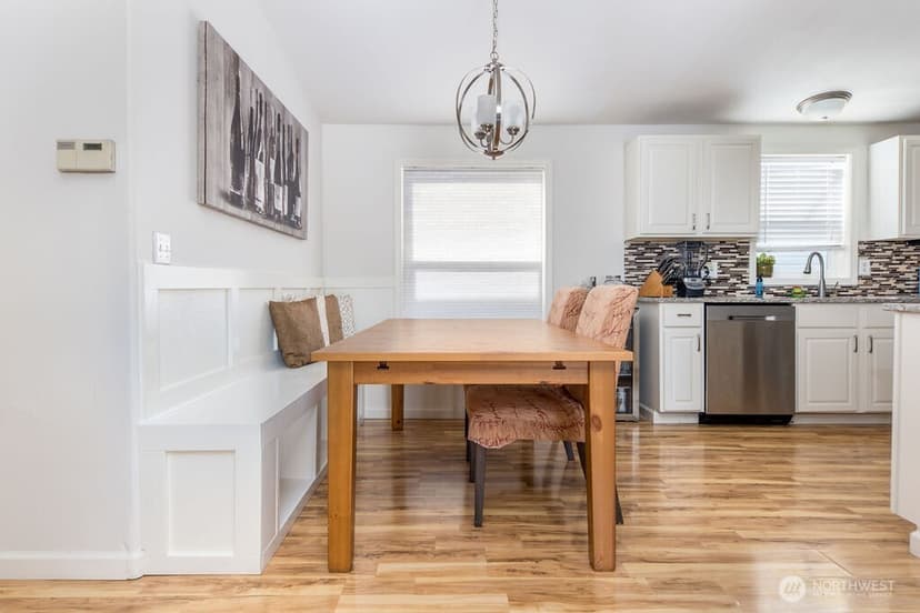 Property photo for 10921 SE 227TH Place, Kent photo 6