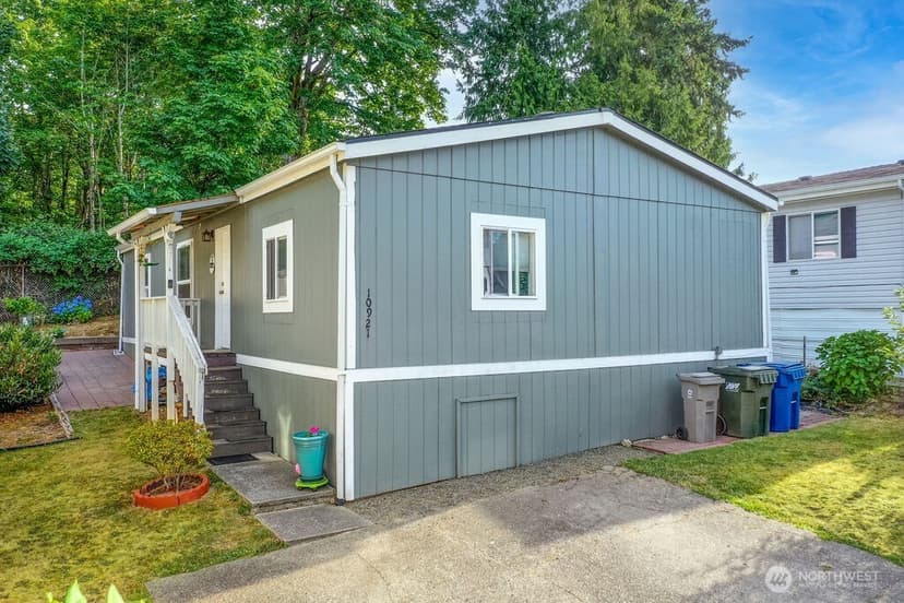 Property photo for 10921 SE 227TH Place, Kent