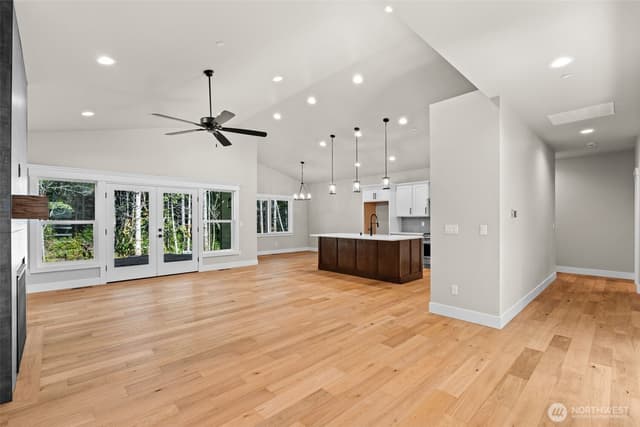 Property photo for 3570 Menzies Road SE, Port Orchard photo 4