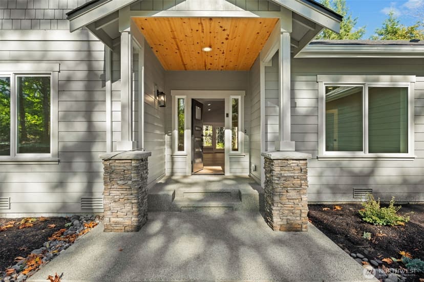 Property photo for 3570 Menzies Road SE, Port Orchard photo 2