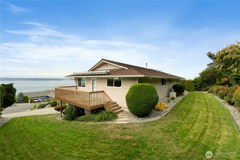 Property photo for 5569 Frances Avenue NE, Tacoma photo 35