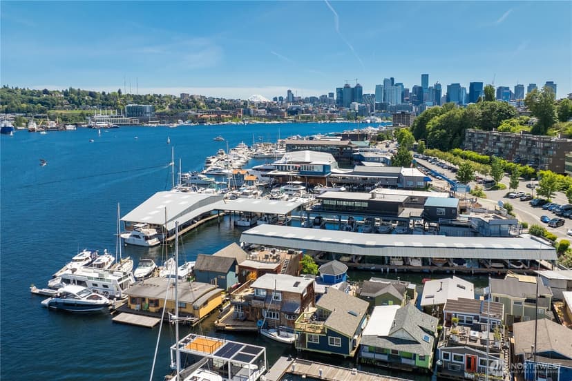 Property photo for 2420 Westlake Avenue N #11, Seattle