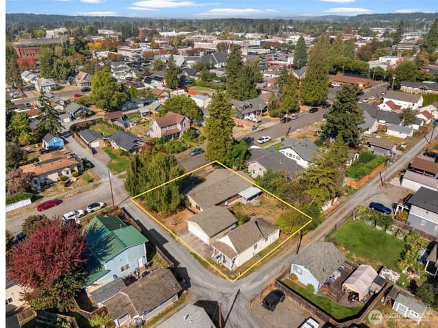 Property photo for 343 4th Street SE, Puyallup photo 4