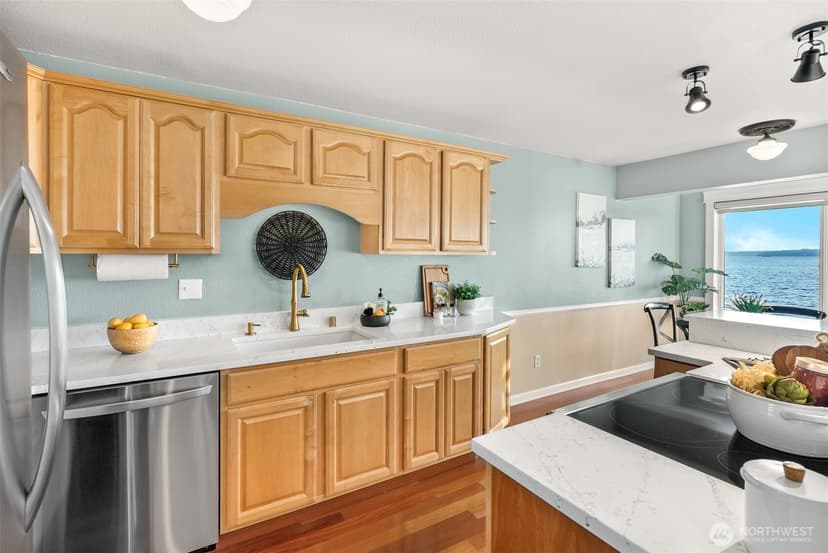 Property photo for 28120 Redondo Beach Drive S #206, Des Moines photo 11