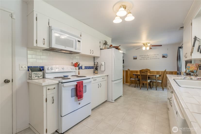Property photo for 5011 79th Avenue Ct E, Fife photo 8