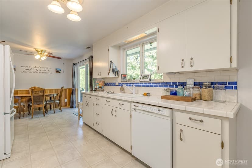 Property photo for 5011 79th Avenue Ct E, Fife photo 7
