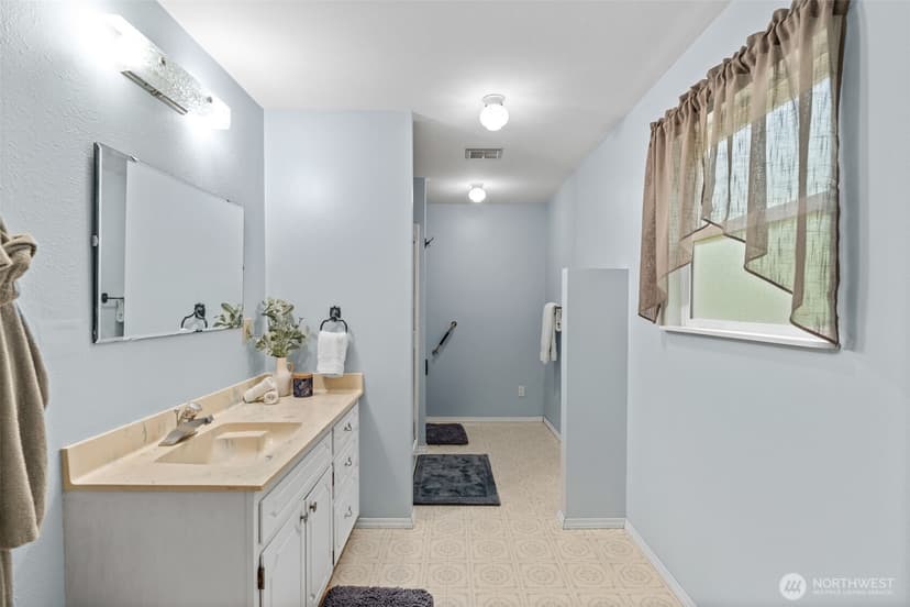 Property photo for 14720 Parkdale Drive NW, Gig Harbor photo 21