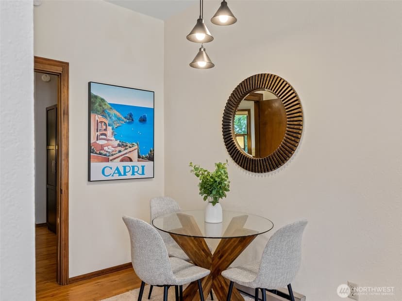 Property photo for 1733 15th Avenue #203, Seattle photo 8
