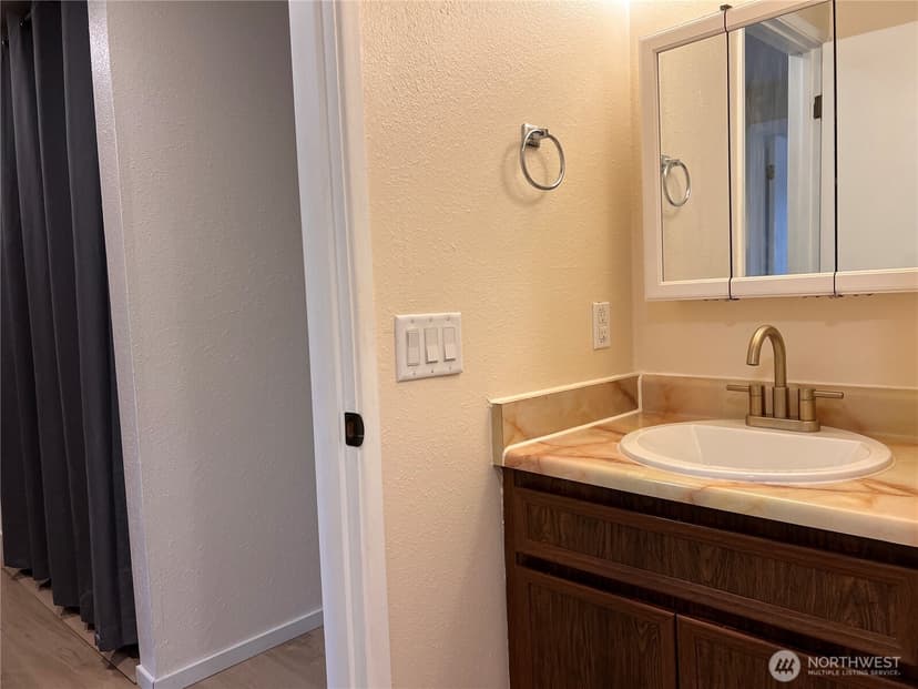 Property photo for 1840 Central Place S #H75, Kent photo 18