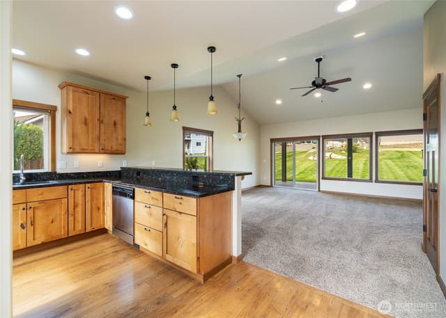 Property photo for 406 Ridgewood Drive, Manson photo 4