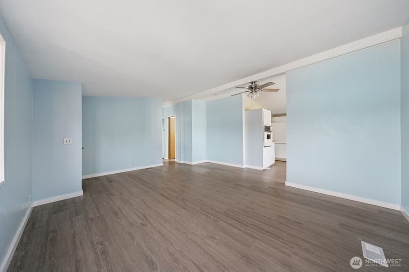 Property photo for 1706 73rd Street E #15, Tacoma photo 6