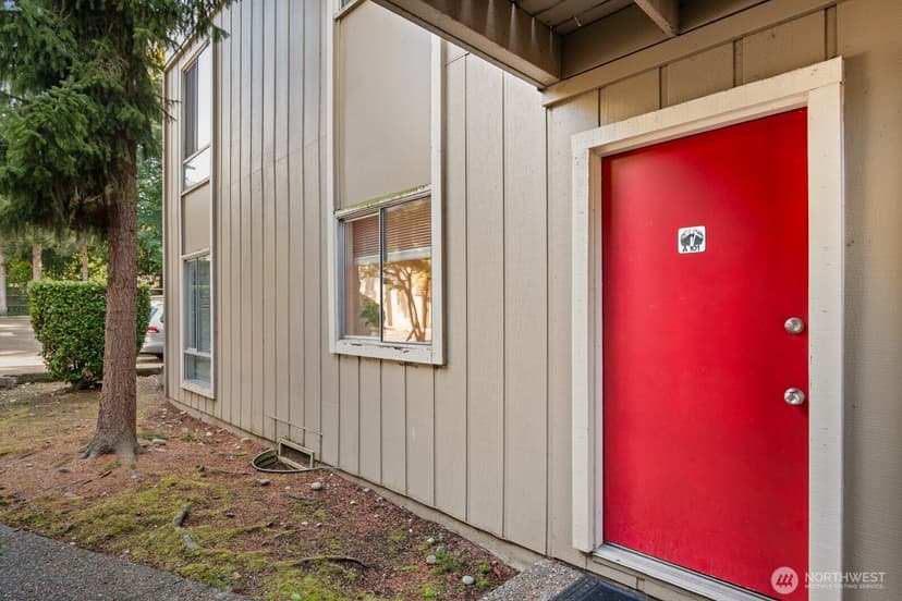 Property photo for 4803 180th Street SW #A-101, Lynnwood photo 3