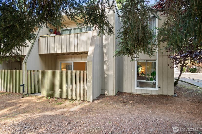 Property photo for 4803 180th Street SW #A-101, Lynnwood photo 18