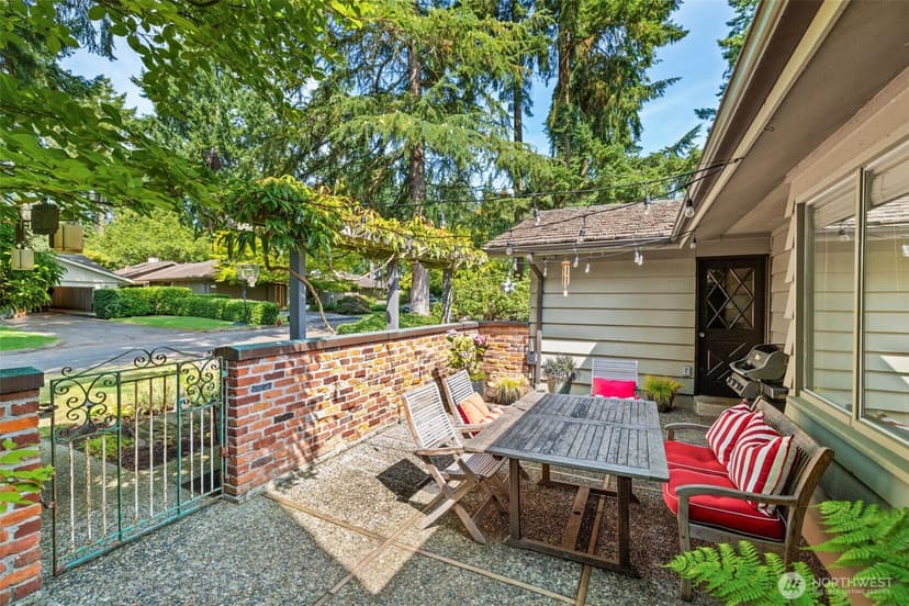 Property photo for 13526 Sherman Road NW, Seattle photo 7