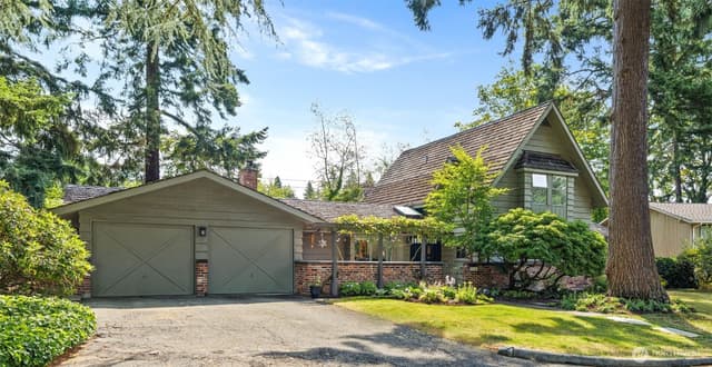Property photo for 13526 Sherman Road NW, Seattle photo 3