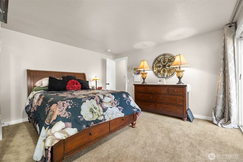 Property photo for 3421 E 99th #3421, Edgewood photo 12