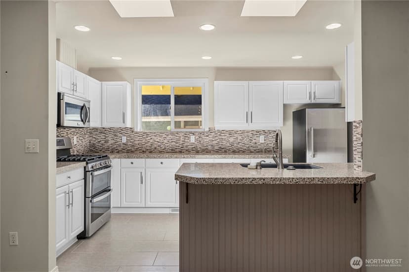 Property photo for 4505 7TH Street SE #13, Puyallup photo 8