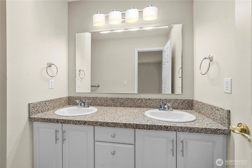 Property photo for 4505 7TH Street SE #13, Puyallup photo 16