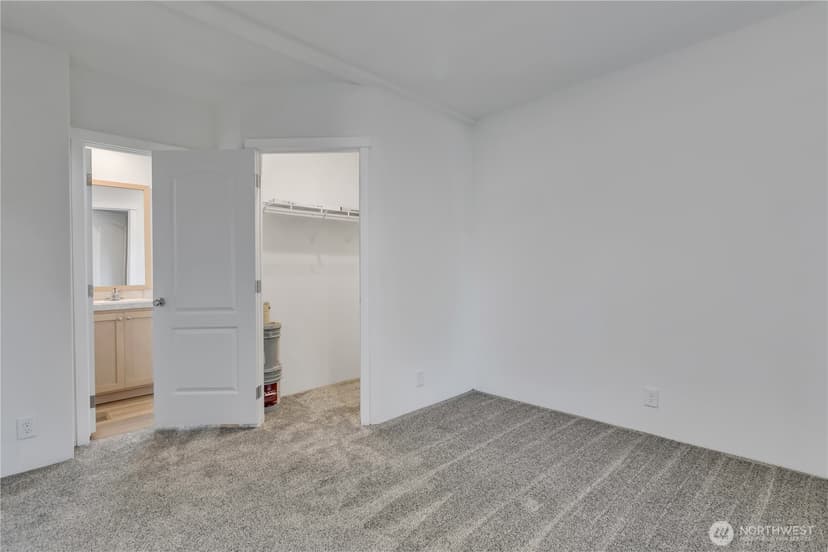 Property photo for 3241 S 181st Place #133, SeaTac photo 17