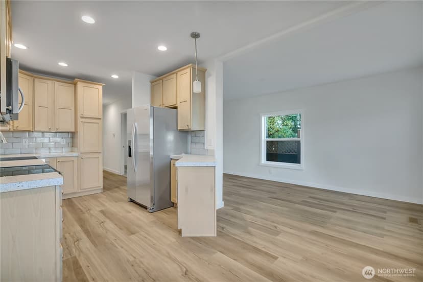 Property photo for 3241 S 181st Place #133, SeaTac photo 12