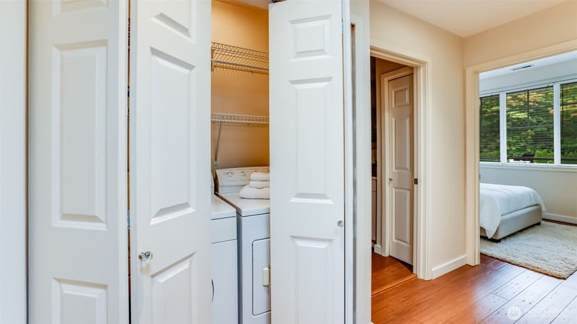 Property photo for 1709 134th Avenue SE #19, Bellevue photo 25