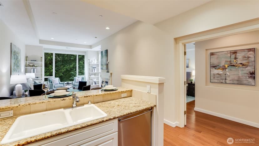 Property photo for 1709 134th Avenue SE #19, Bellevue photo 22