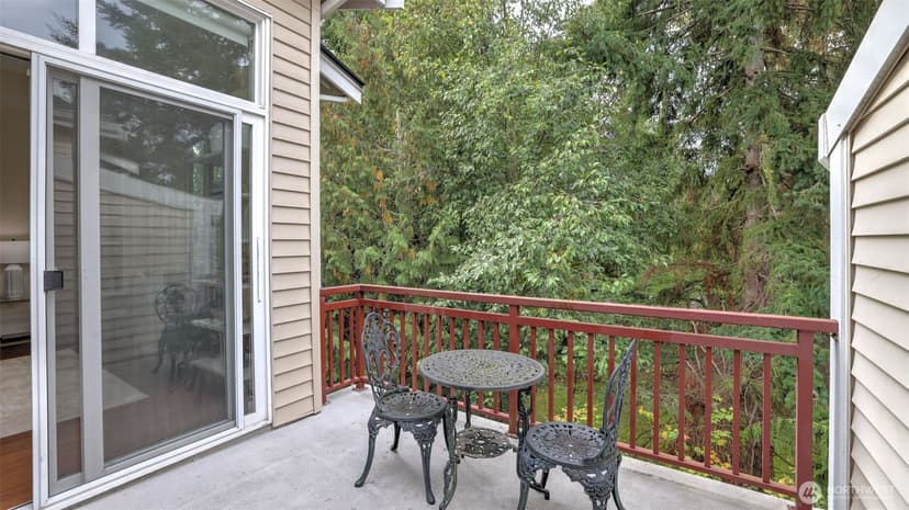 Property photo for 1709 134th Avenue SE #19, Bellevue photo 6