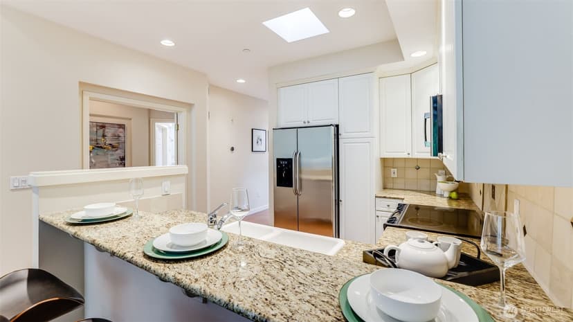 Property photo for 1709 134th Avenue SE #19, Bellevue photo 21