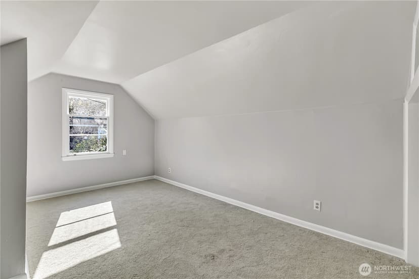 Property photo for 12230 68th Avenue S, Seattle photo 17