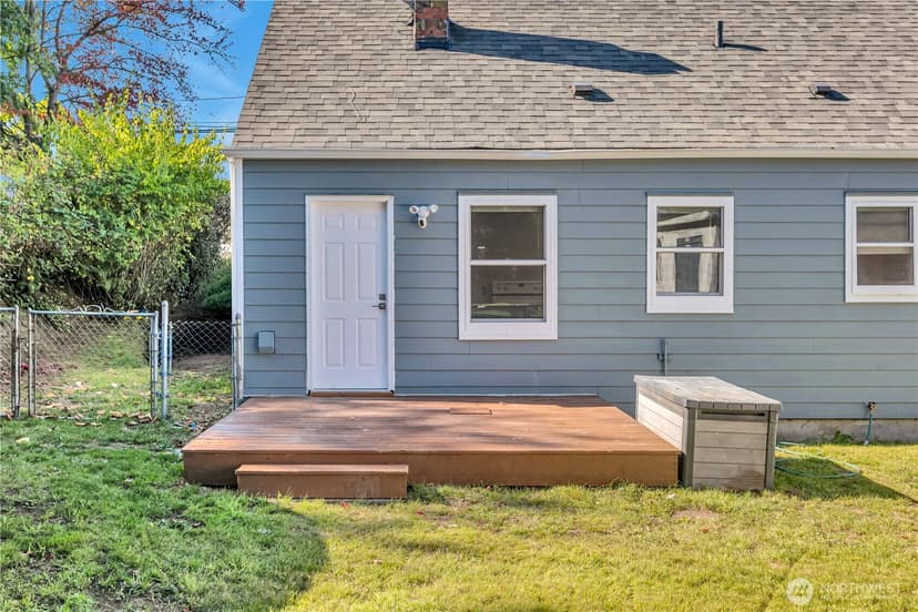 Property photo for 12230 68th Avenue S, Seattle photo 19