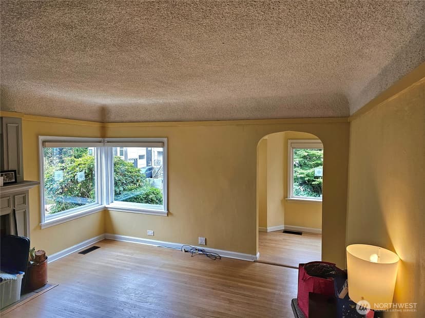 Property photo for 2822 Prosch Avenue W, Seattle photo 13