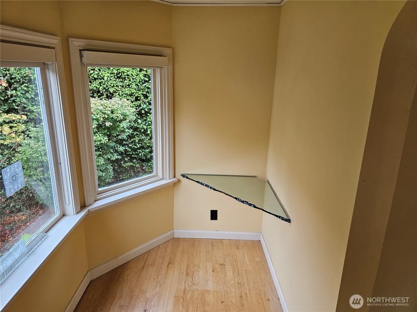 Property photo for 2822 Prosch Avenue W, Seattle photo 18