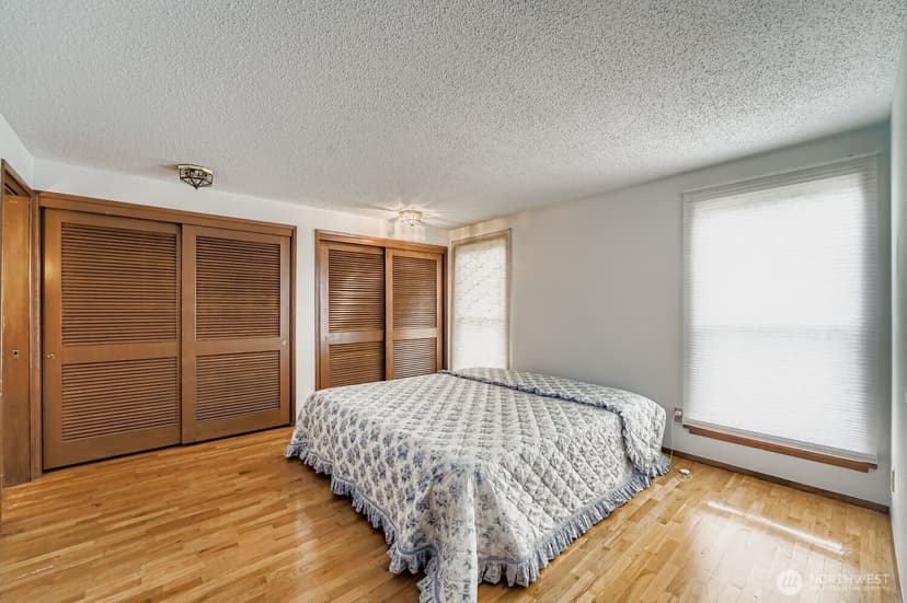 Property photo for 7822 76th Street SW, Lakewood photo 12