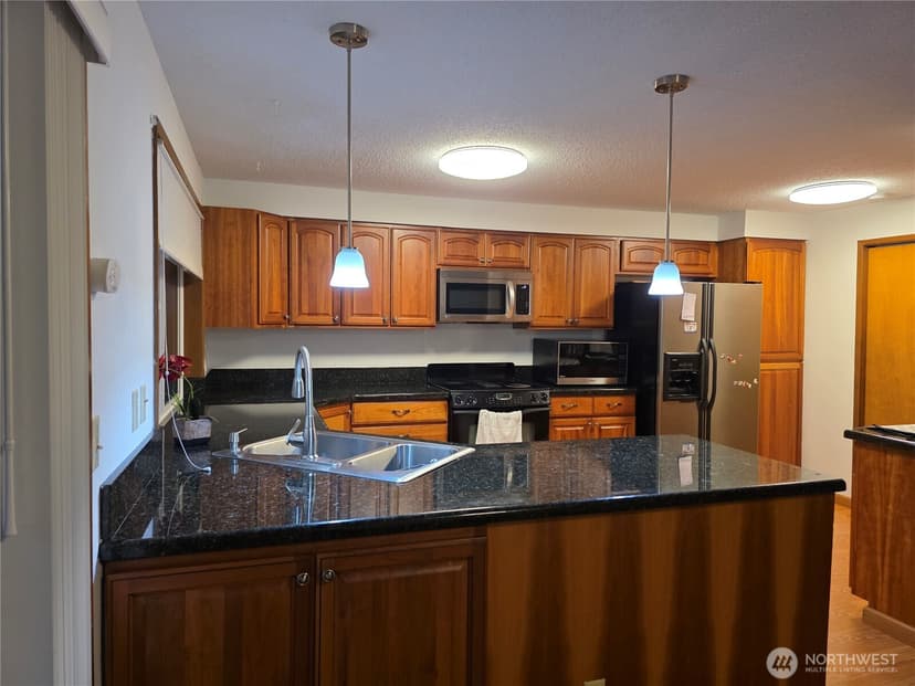 Property photo for 7822 76th Street SW, Lakewood photo 8