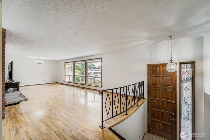 Property photo for 7822 76th Street SW, Lakewood photo 6