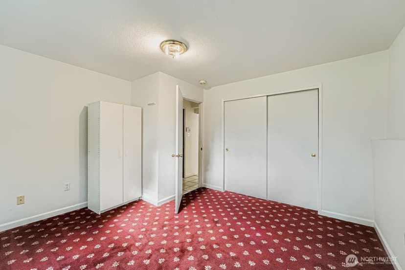 Property photo for 7822 76th Street SW, Lakewood photo 21