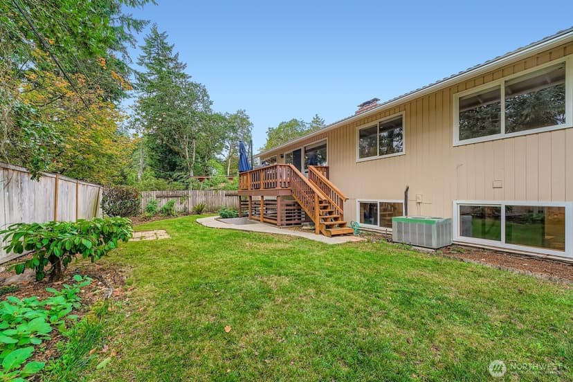Property photo for 7822 76th Street SW, Lakewood photo 30