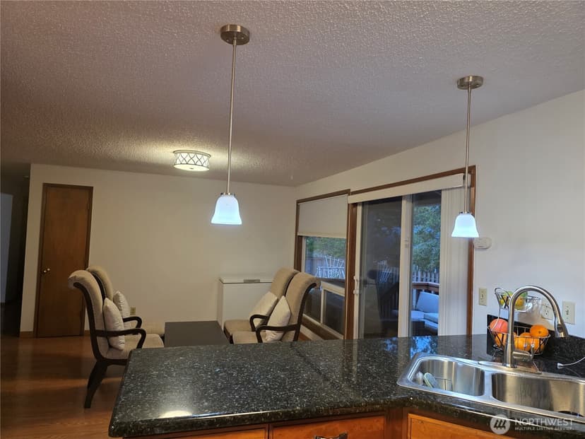 Property photo for 7822 76th Street SW, Lakewood photo 10