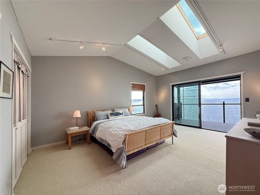 Property photo for 11 H South Beach, Hat Island photo 25