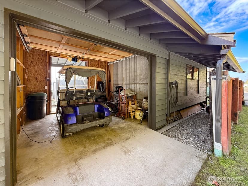 Property photo for 11 H South Beach, Hat Island photo 36