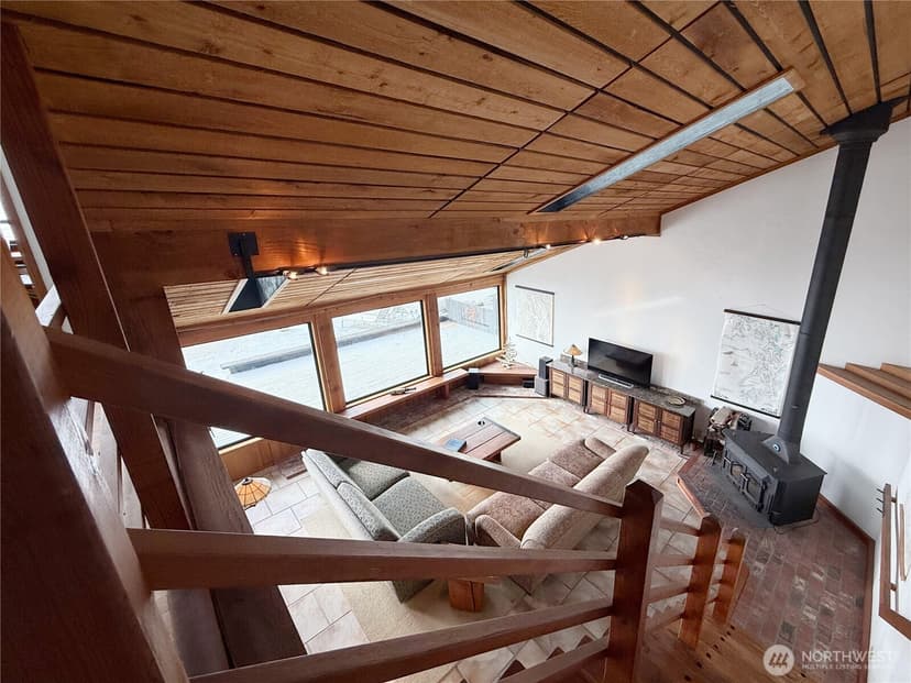 Property photo for 11 H South Beach, Hat Island photo 20