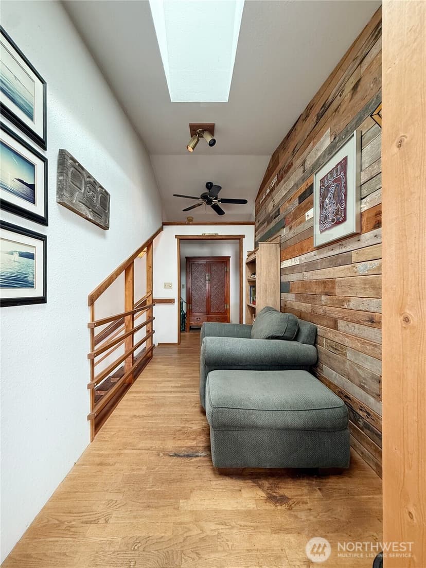 Property photo for 11 H South Beach, Hat Island photo 21