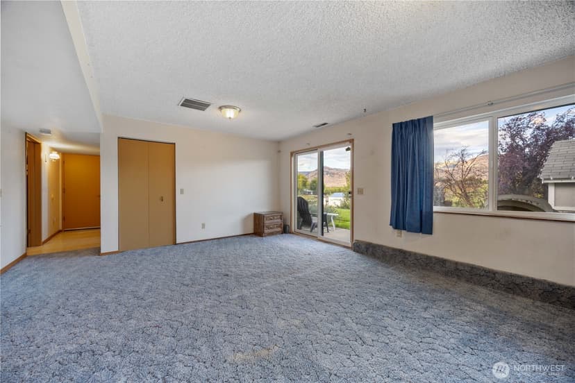 Property photo for 2975 Manson Boulevard, Manson photo 32