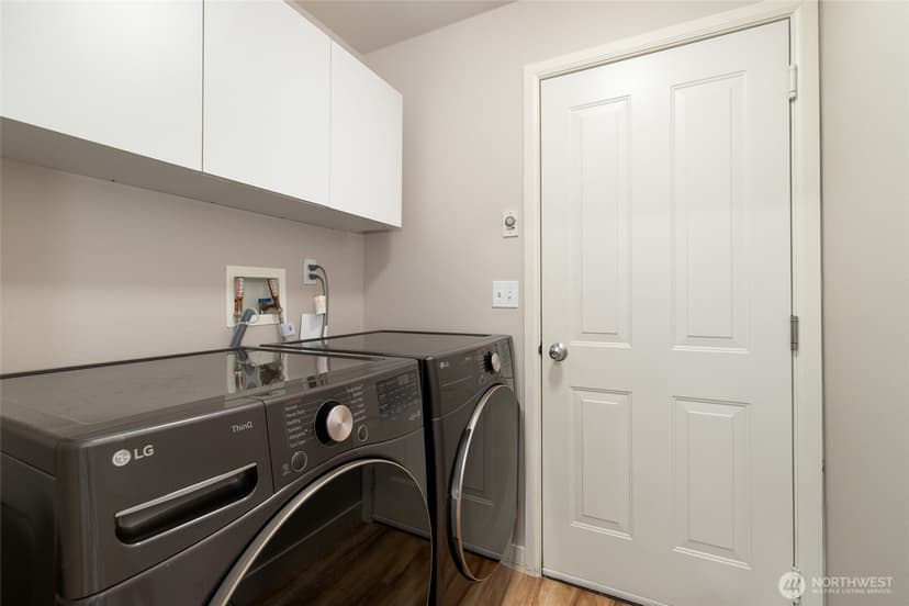 Property photo for 23124 NE 8th Place, Sammamish photo 16
