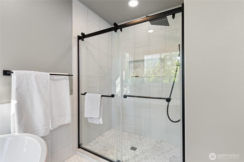 Property photo for 23124 NE 8th Place, Sammamish photo 25