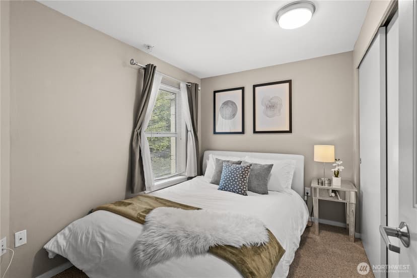Property photo for 425 Vine Street #604, Seattle photo 6