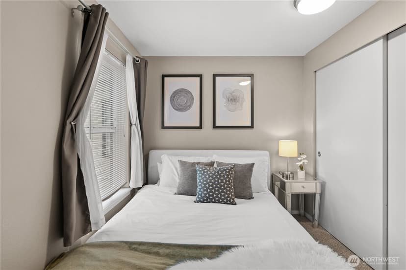 Property photo for 425 Vine Street #604, Seattle photo 7