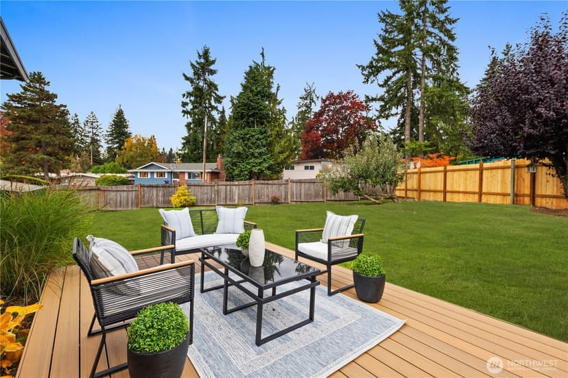 Property photo for 16802 NE 6th Place, Bellevue photo 32