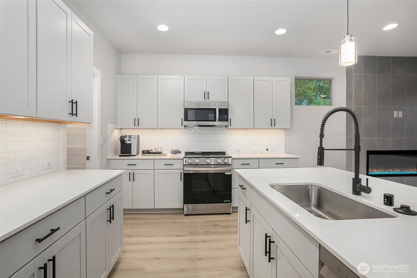 Property photo for 13325 SE 238th Place #15, Kent photo 5